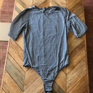 Everlane black and white bodysuit